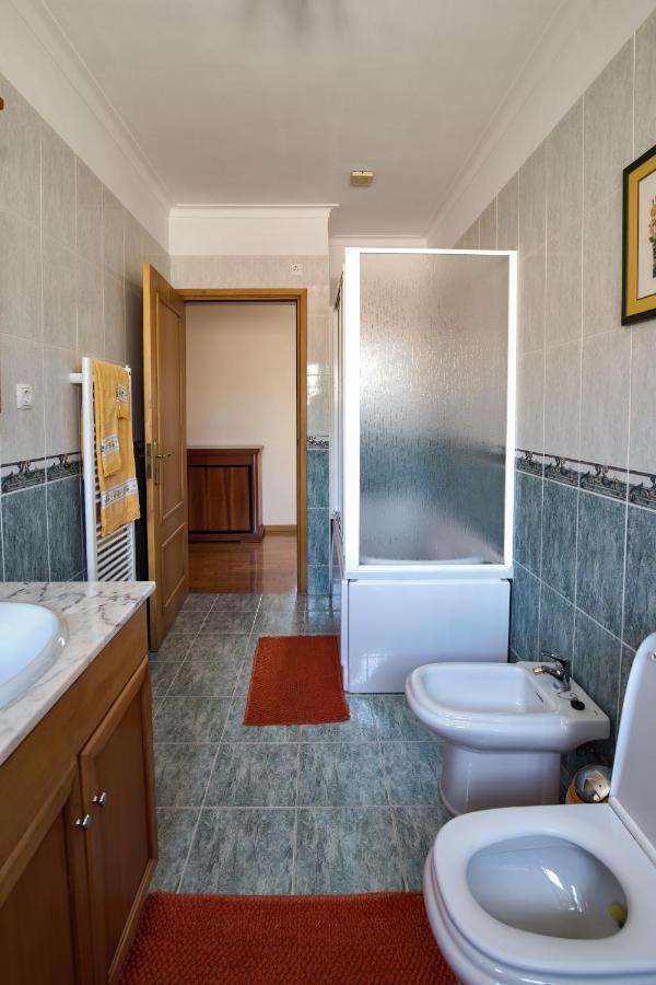 Quarto Em Виана-ду-Каштелу Экстерьер фото